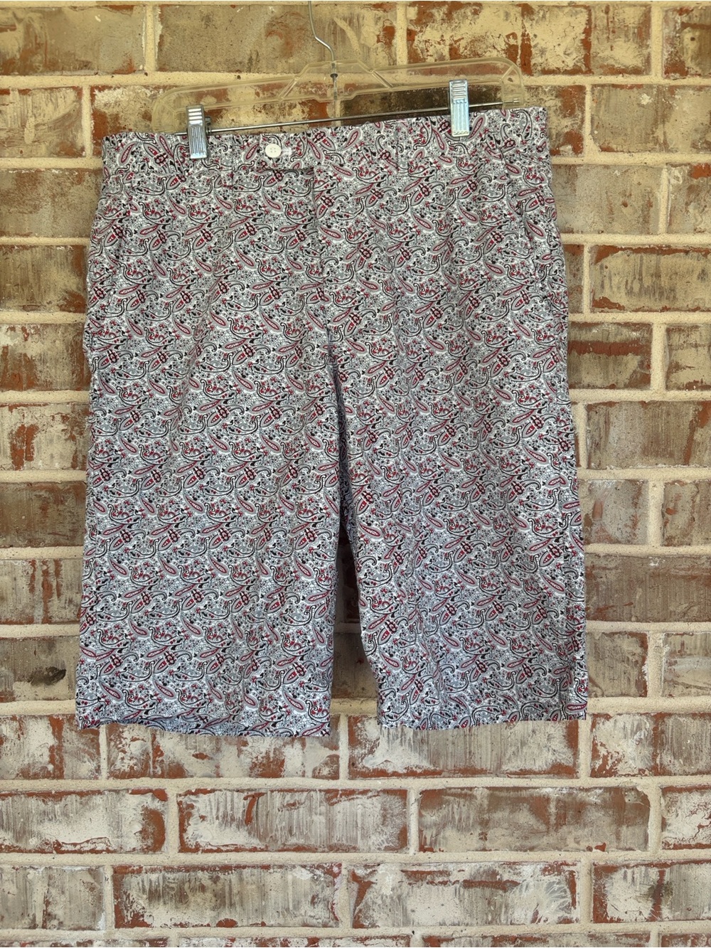 Lines Uomo Red  Black Gray Flat Front Paisley Shorts